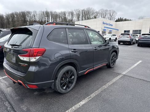 Used 2019 Subaru Forester Sport image 3
