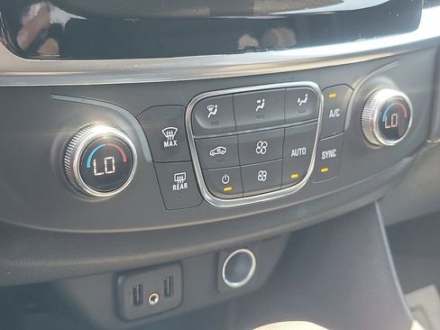 Used 2021 Chevrolet Traverse LS w/ LPO, Floor Liner Package image 15