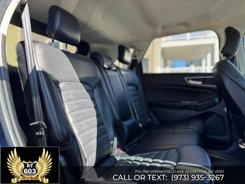 Used 2017 Ford Edge SEL w/ Equipment Group 201A image 13