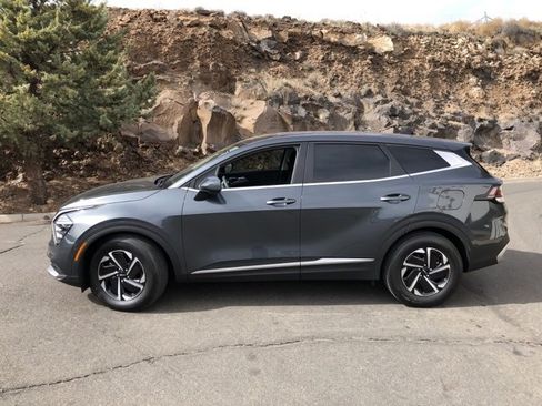 Used 2024 Kia Sportage LX image 13