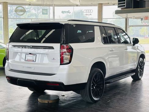 Used 2021 Chevrolet Suburban RST AWD/4WD image 7