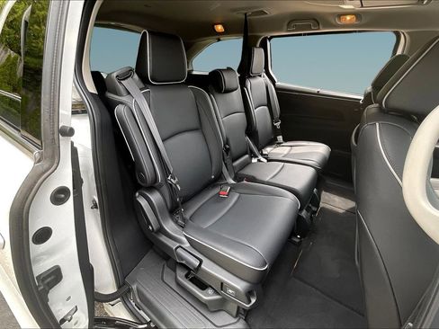 Used 2026 Honda Odyssey Elite image 25