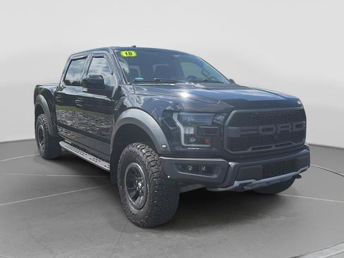 Used 2018 Ford F150 Raptor w/ Equipment Group 802A Luxury AWD/4WD image 8