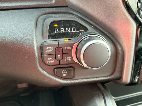 Used 2025 RAM 1500 Lone Star image 20