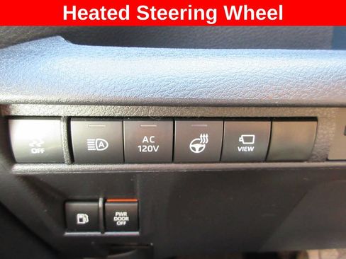 Used 2025 Toyota Sienna Platinum AWD/4WD image 34