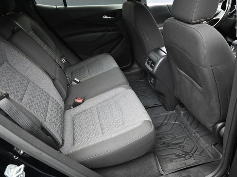 Certified 2022 Chevrolet Equinox LT image 9