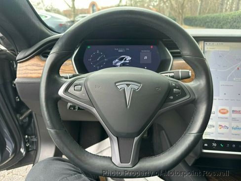 Used 2018 Tesla Model S 100D image 18