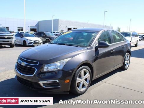 Used 2015 Chevrolet Cruze LT image 3