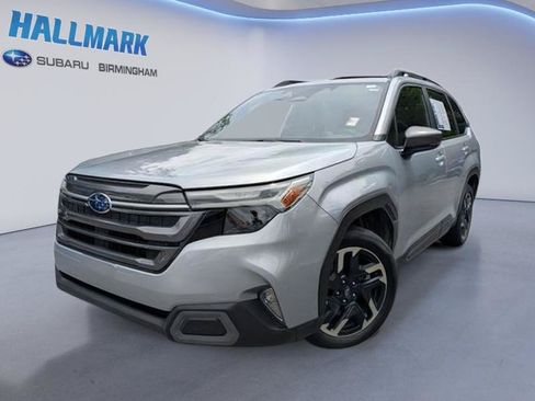 Used 2025 Subaru Forester Limited w/ Popular Package #1 AWD/4WD image 1