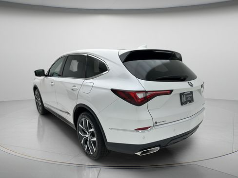 Used 2024 Acura MDX SH-AWD w/ Technology Package image 7