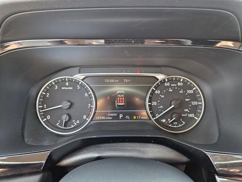 Used 2025 Nissan Pathfinder SV FWD image 26