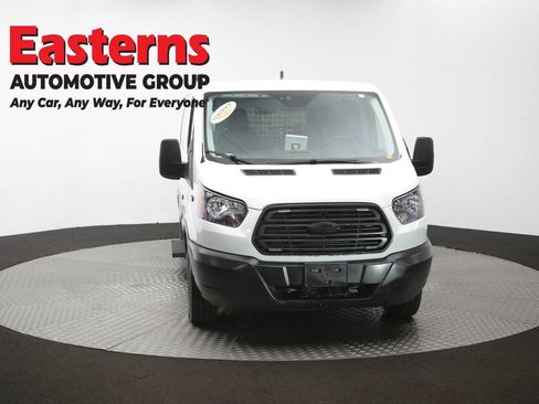 Used 2019 Ford Transit 250 130 Low Roof RWD image 55