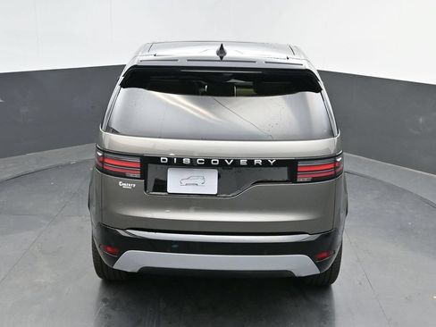 Used 2025 Land Rover Discovery Metropolitan Edition AWD/4WD image 35