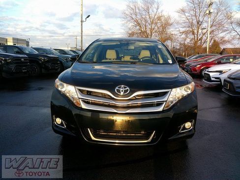 Used 2015 Toyota Venza LE image 5