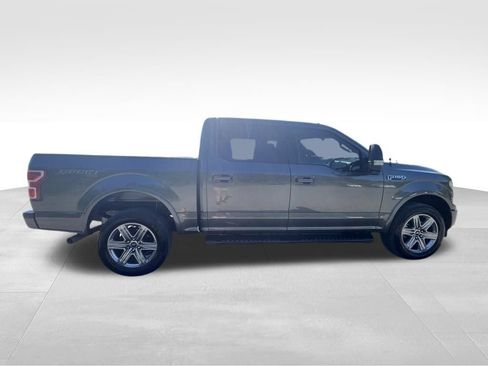 Used 2018 Ford F150 XLT w/ Equipment Group 302A Luxury AWD/4WD image 11