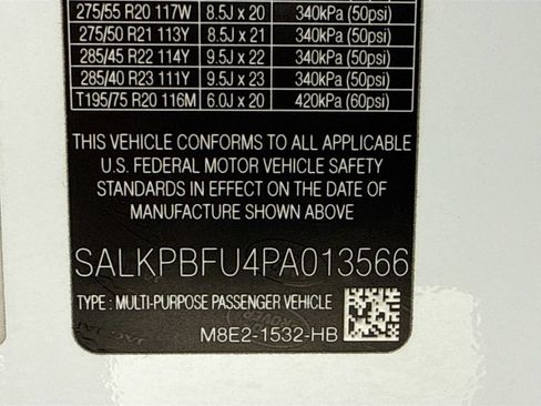 Used 2023 Land Rover Range Rover Long Wheelbase SE AWD/4WD image 27