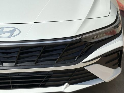 New 2025 Hyundai Elantra Sport image 8