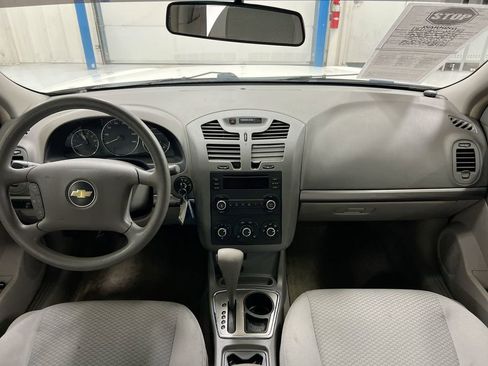 Used 2007 Chevrolet Malibu LS w/ Enhanced Safety Package FWD image 10