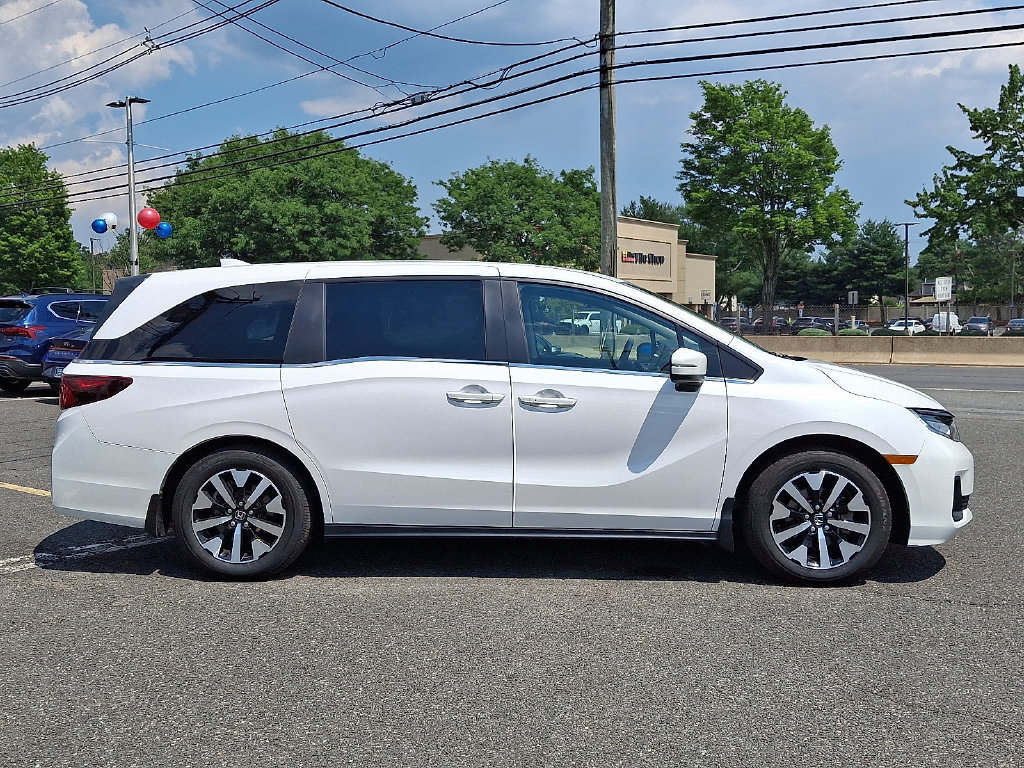 Used 2025 Honda Odyssey EX-L image 8