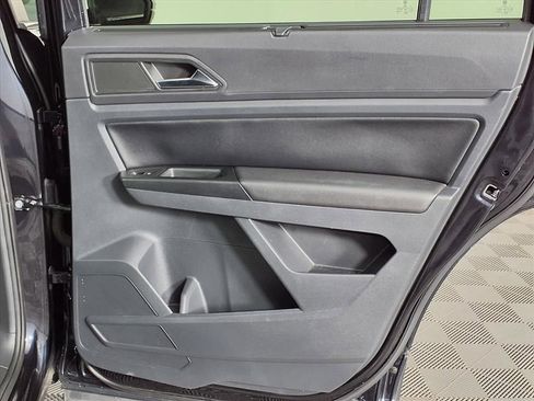 Used 2021 Volkswagen Atlas SE w/ Panoramic Sunroof Package image 10