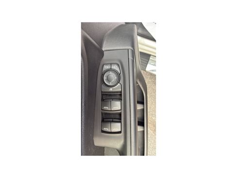 Used 2022 Chevrolet Silverado 1500 Custom AWD/4WD image 13