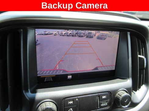 Used 2019 Chevrolet Colorado LT AWD/4WD image 16