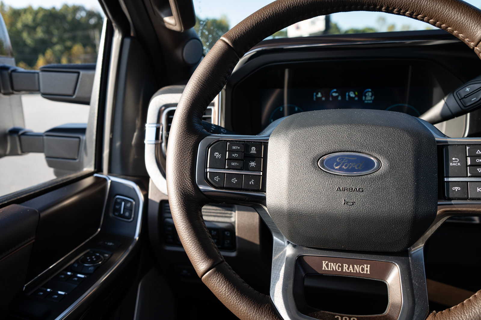Used 2025 Ford F350 King Ranch w/ Tremor Off-Road Package AWD/4WD image 62