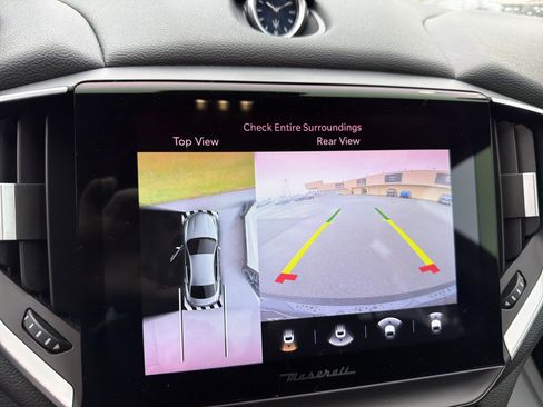 Used 2023 Maserati Ghibli Modena Q4 image 16