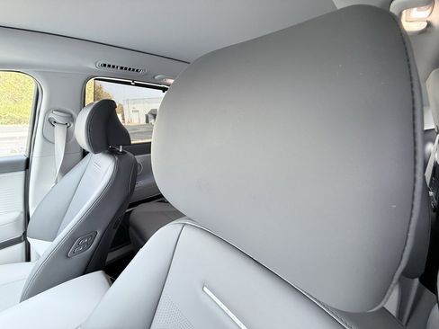 New 2026 Hyundai Ioniq 9 Limited image 22