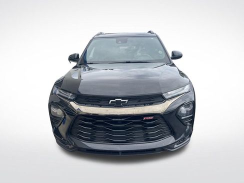 Used 2022 Chevrolet TrailBlazer RS w/ Sun and Liftgate Package AWD/4WD image 2