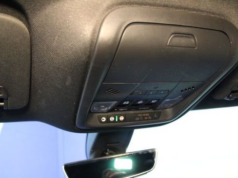 Used 2022 Buick Enclave Avenir w/ Trailering Package, 5000 lbs. AWD/4WD image 20