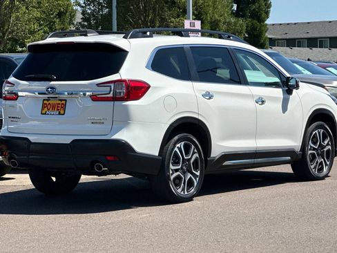 Used 2023 Subaru Ascent Touring AWD/4WD image 4