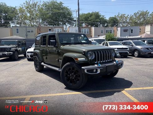 Used 2023 Jeep Wrangler Unlimited Sahara w/ Cold Weather Group AWD/4WD image 1