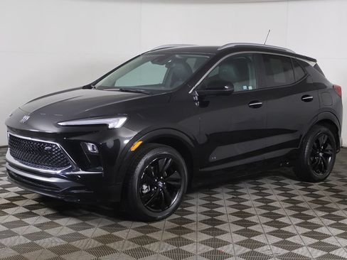 Used 2025 Buick Encore GX Sport Touring FWD image 6