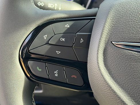 New 2026 Chrysler Pacifica Select w/ S Appearance Package FWD image 19