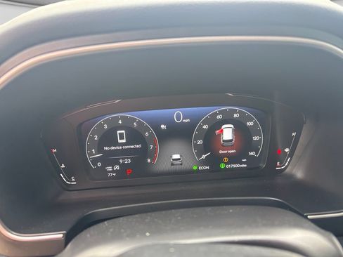 Used 2025 Honda Pilot Elite image 19