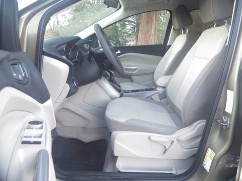 Used 2013 Ford Escape SE image 13