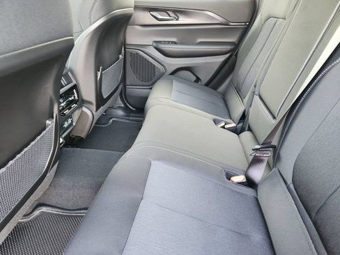 New 2026 Jeep Grand Cherokee Laredo X RWD image 21