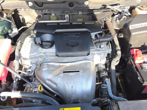 Used 2013 Toyota RAV4 Limited image 34