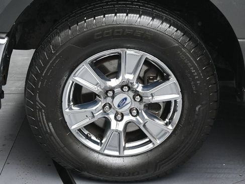 Used 2016 Ford F150 XLT w/ Equipment Group 301A Mid AWD/4WD image 30