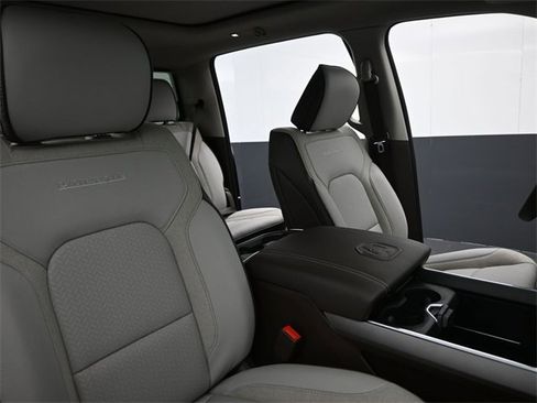 Used 2025 RAM 1500 Laramie image 25