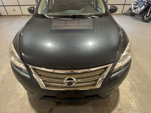 Used 2013 Nissan Sentra SV FWD image 3