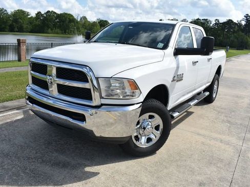 Used 2018 RAM 2500 SLT w/ Protection Group image 6