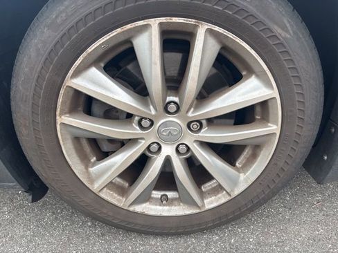 Used 2014 INFINITI Q50 Premium w/ Navigation Package image 3