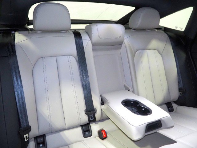 Used 2024 Audi Q4 e-tron quattro Premium Plus Sportback AWD/4WD image 17