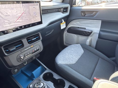 New 2025 Ford Bronco Sport Outer Banks w/ Outer Banks Tech Package+ AWD/4WD image 16