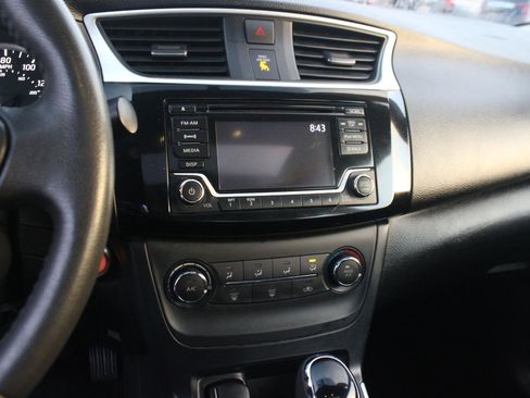 Used 2017 Nissan Sentra SV w/ Style Package image 18