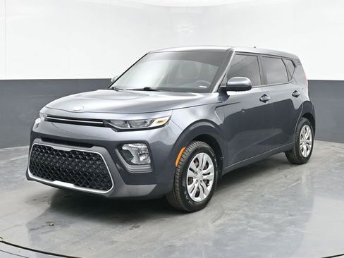 Used 2020 Kia Soul LX image 5