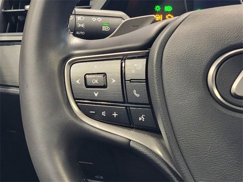 Used 2024 Lexus ES 300h 300h image 27