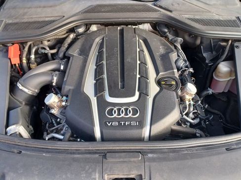 Used 2015 Audi A8 L 4.0T w/ Premium Package image 9